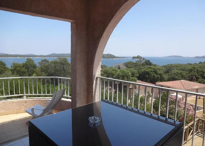 Résidence Les Pieds Dans L'eau Porto-Vecchio (Corsica)