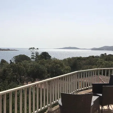 Dom wakacyjny Les Pieds Dans L'eau