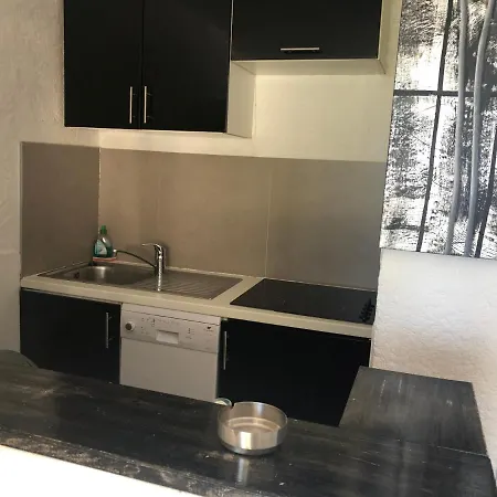 Semesterbostad Les Pieds Dans L'eau