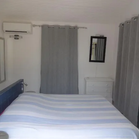 Dom wakacyjny Les Pieds Dans L'eau Porto-Vecchio (Corsica)