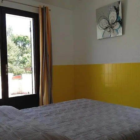 Dom wakacyjny Les Pieds Dans L'eau