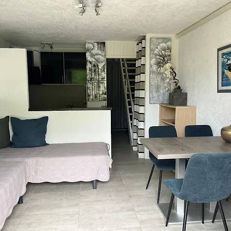 Semesterbostad Les Pieds Dans L'eau Porto-Vecchio (Corsica)