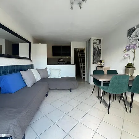 Dom wakacyjny Les Pieds Dans L'eau