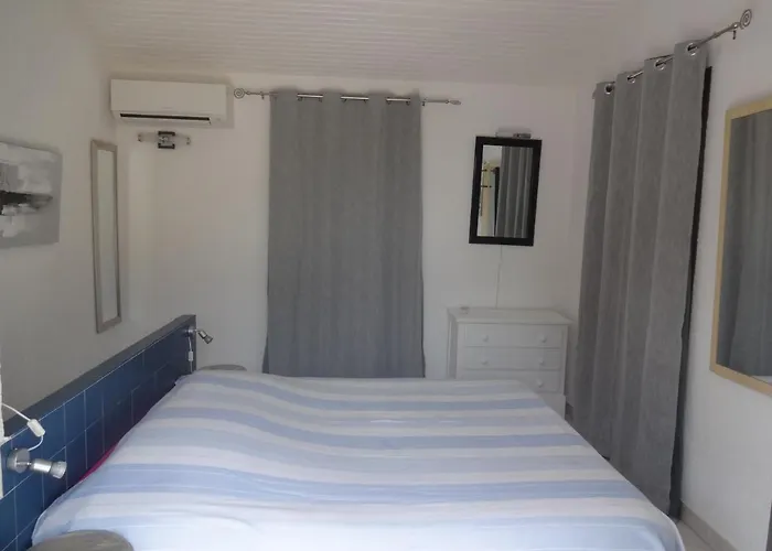 Ferienhaus Les Pieds Dans L'eau Porto-Vecchio (Corsica)