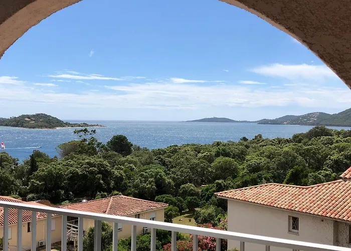 Les Pieds Dans L'eau בית נופש