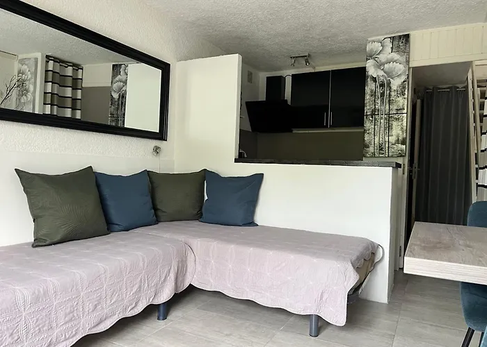 Les Pieds Dans L'eau בית נופש פורטו-וישיו