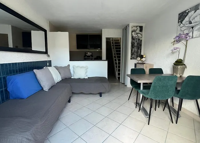 Les Pieds Dans L'eau Ferienhaus *