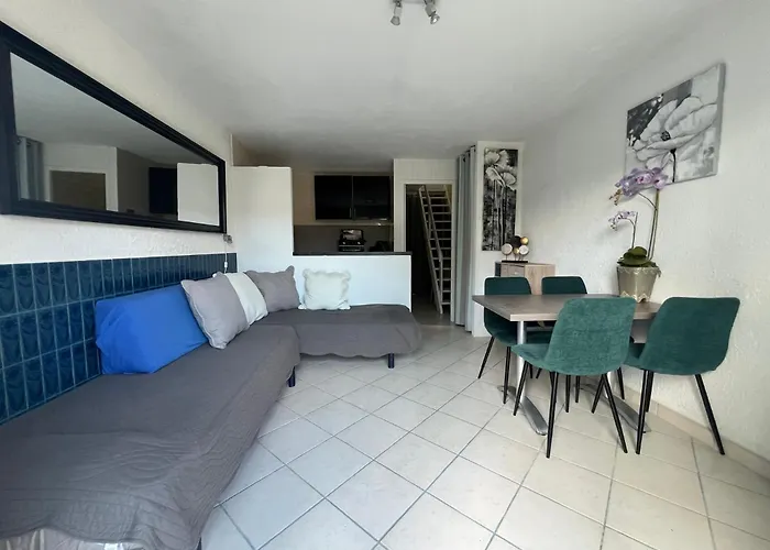 Ferienhaus Les Pieds Dans L'eau