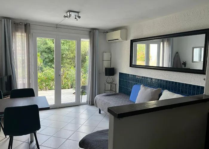 Les Pieds Dans L'eau פורטו-וישיו