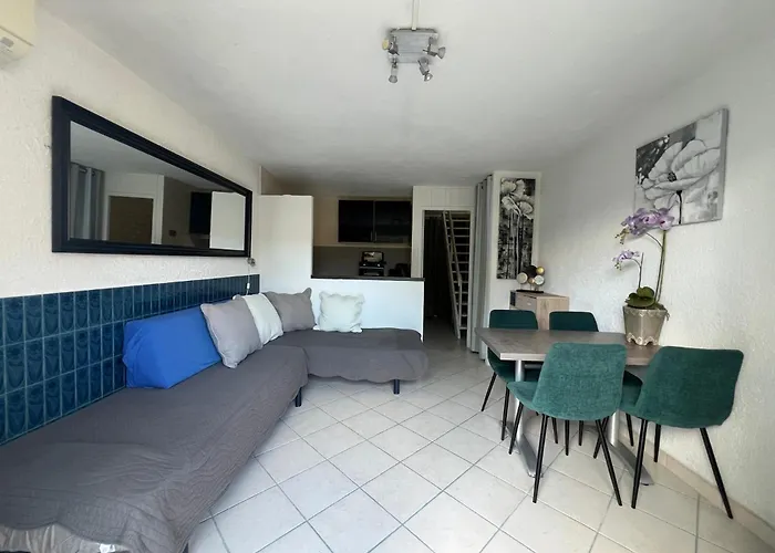 Les Pieds Dans L'eau בית נופש פורטו-וישיו